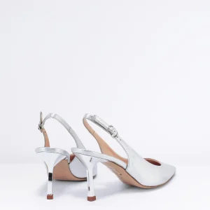 Donna LARA MAY Chanel in pelle Col.